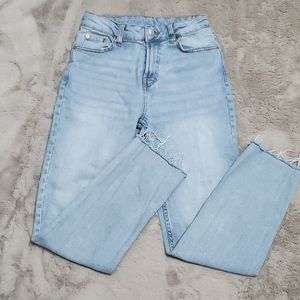 Bershka straight light wash cut raw hem jeans size 26